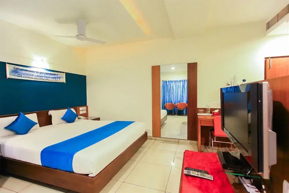 Treebo Trip Cynosure Suites