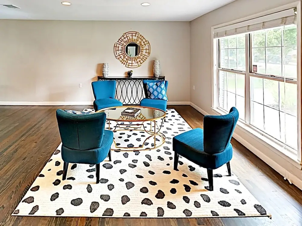 3BR 2BA Remodeled Rosedale House by RedAwning