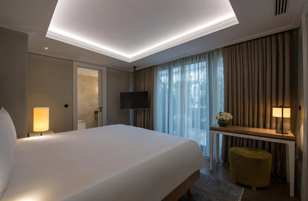 10 Karakoy