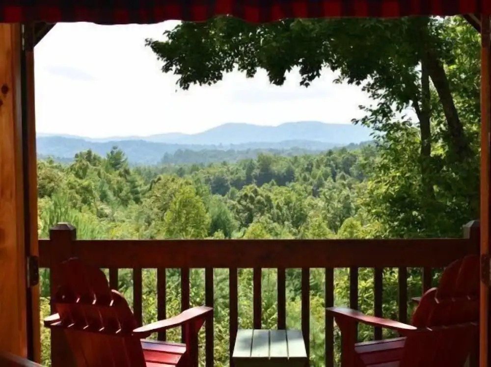 Whitetail Lodge