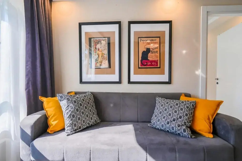 Missafir Modern Flat Near Hadrian s Gate