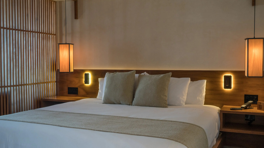 Hive Cancun by G Hotels