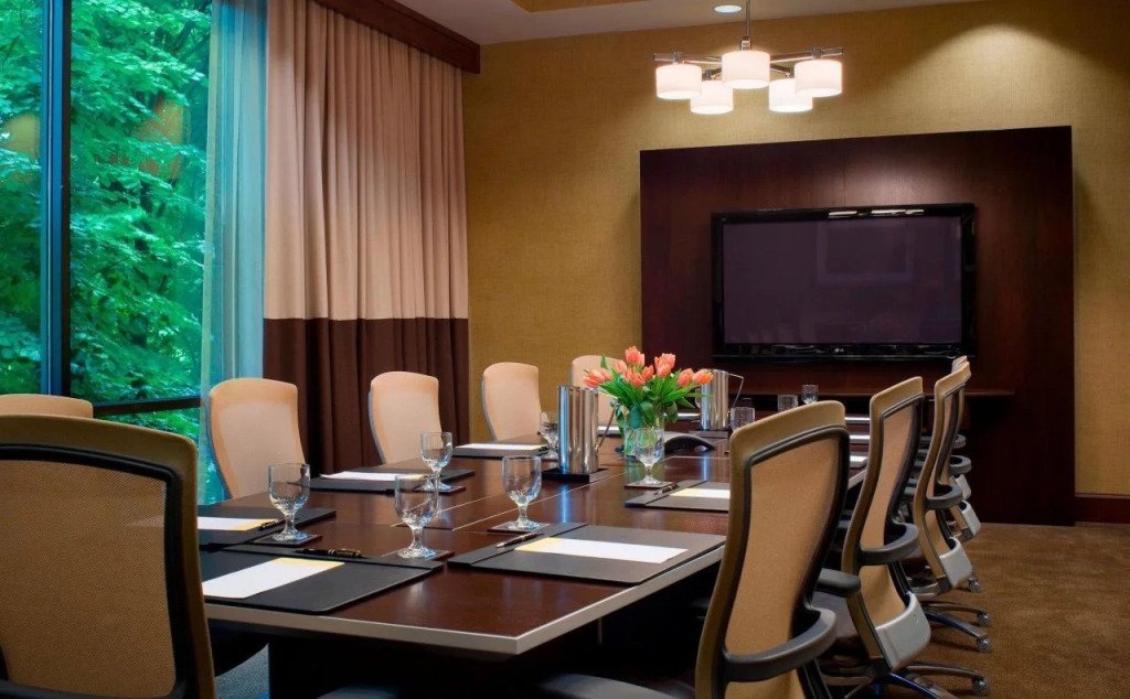 Merriweather Lakehouse Hotel, Autograph Collection
