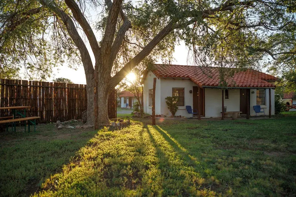 Antelope Lodge