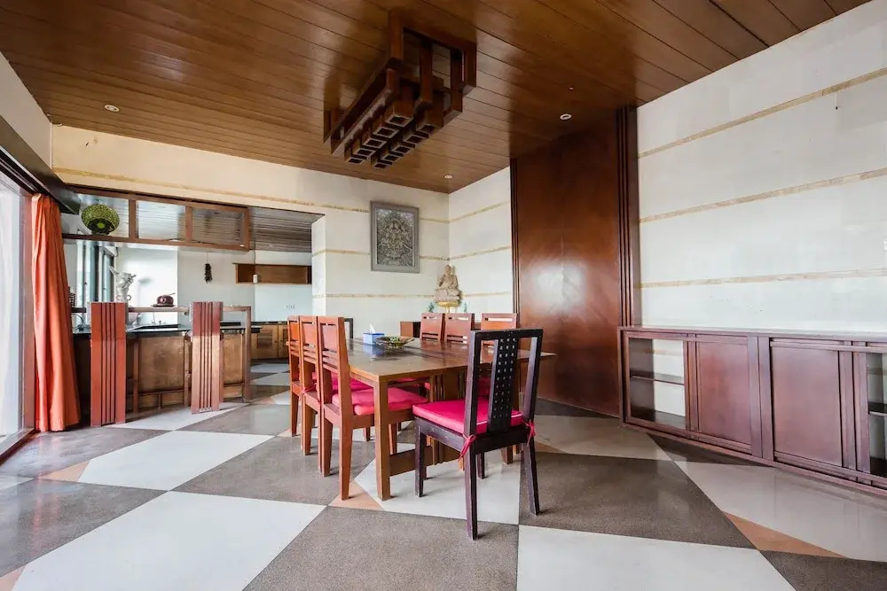 Suarti Resort, Villas & Gallery