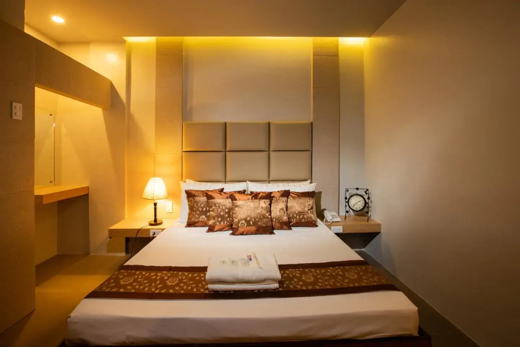Sky Hotel Pampanga