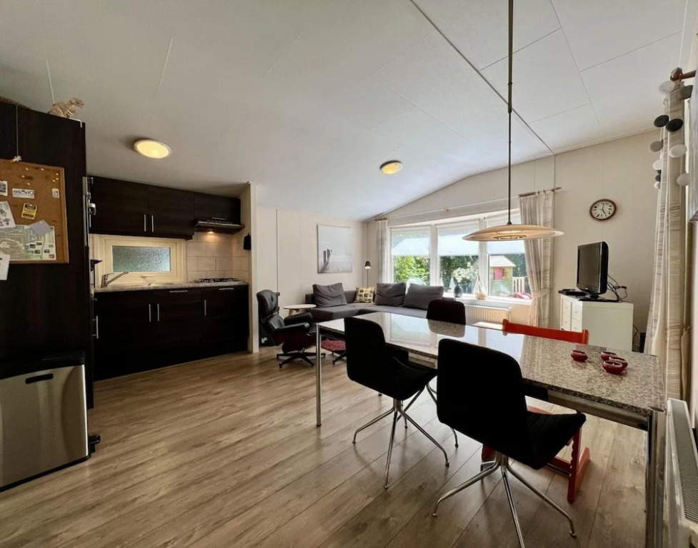 Small Family Chalet Close to Beach