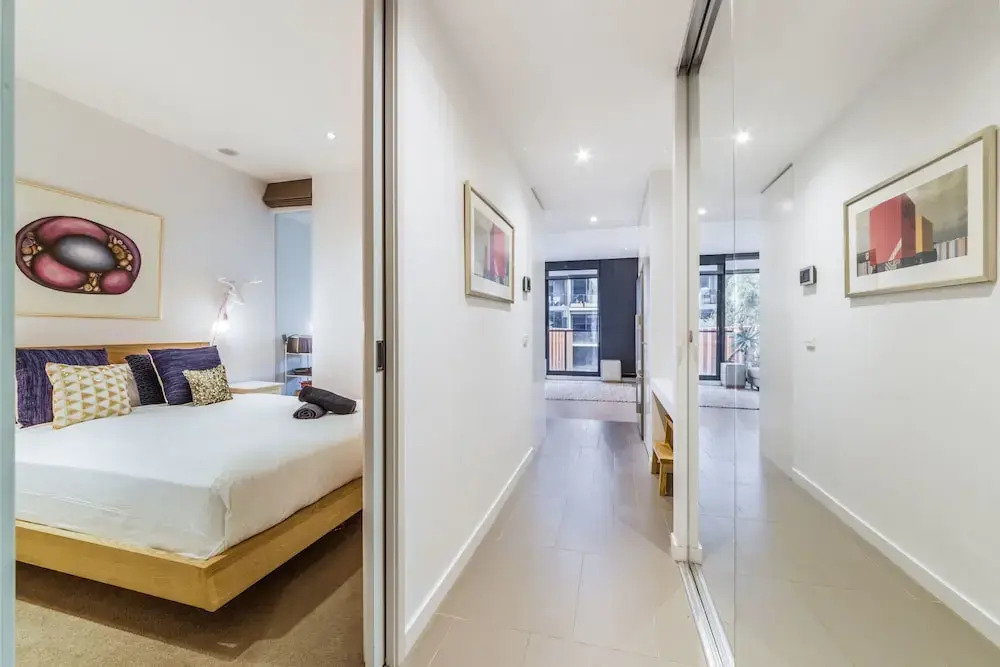 Elegant 1 bed 1 Bath Apartment, Free Parking