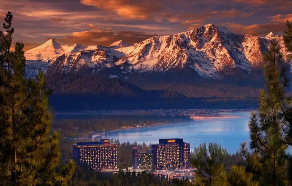 Harrahs Lake Tahoe, A Caesars Destination