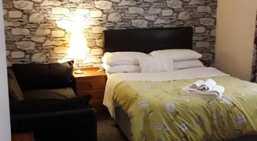Coach House Suites