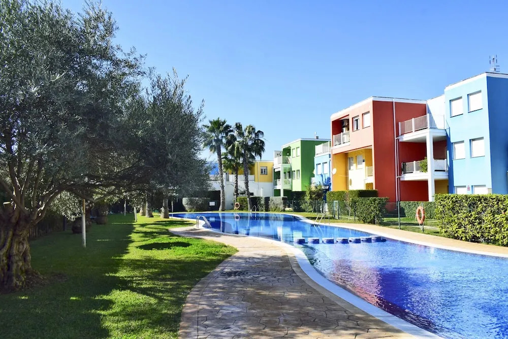 Pb2214 in El Vergel With 2 Bedrooms and 1 Bathrooms