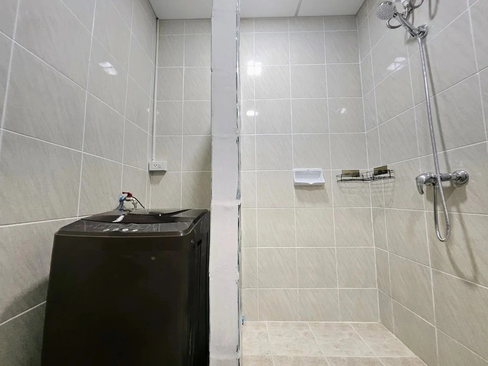 View Talay 5 - Beachfront Ocean View - High Floor & Huge Pool