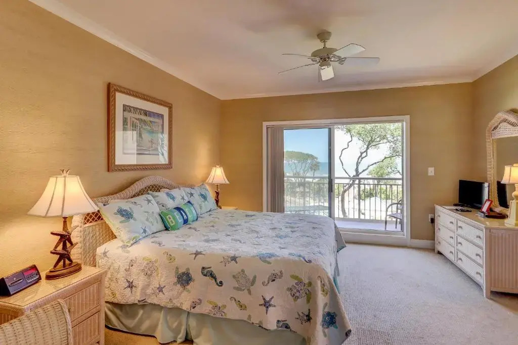 6301 Hampton Place 3 BR Lux Oceanfront