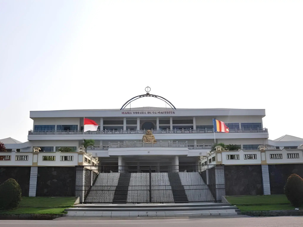 Lovina Inn Hotel Batam