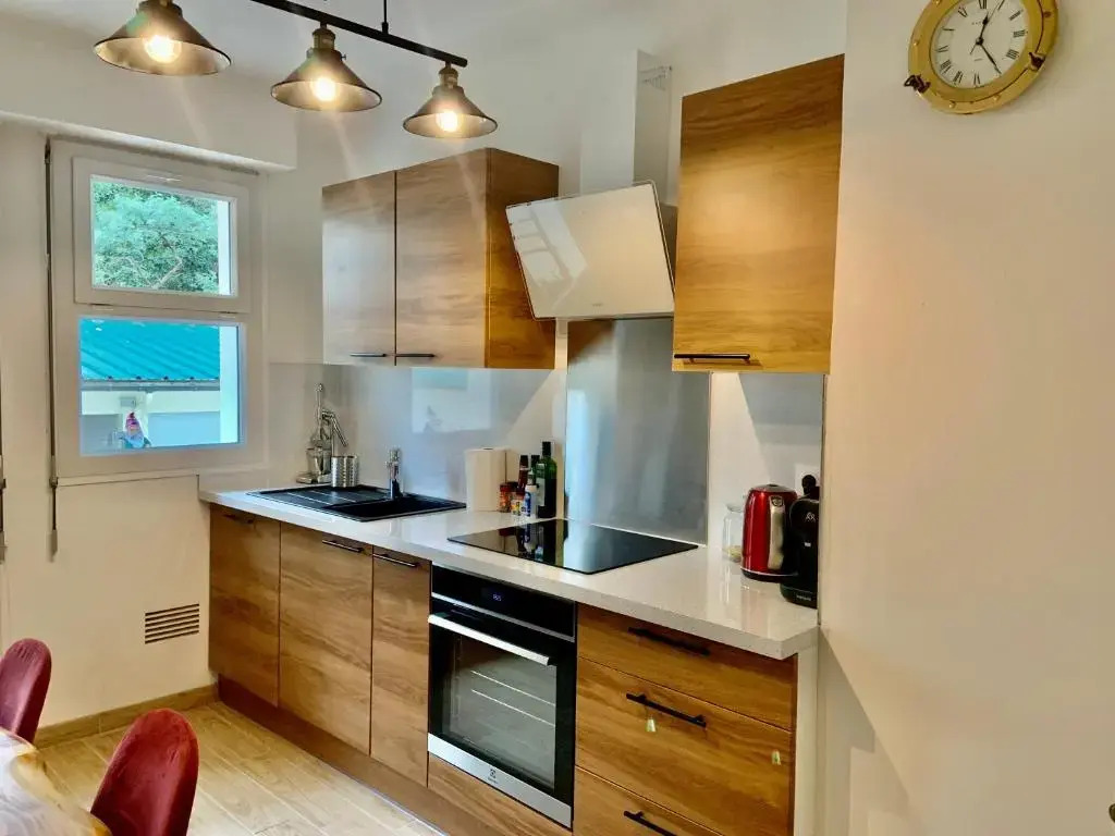 GRAND Appartement 85m2 centre ville de BIARRITZ 6 pers