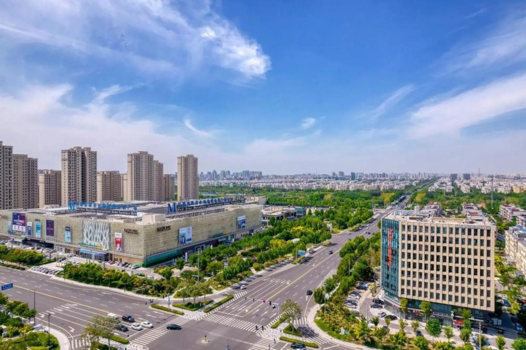 Vienna Hotel (Dongying Dongcheng Wanda Plaza Branch)