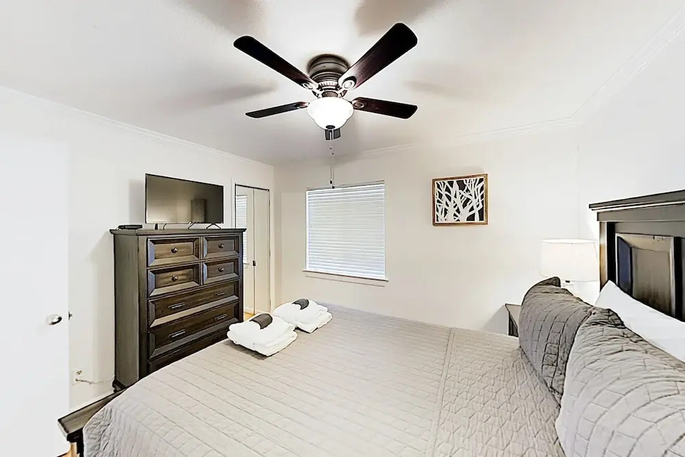 26 W Mariners Cay Drive Condo 3 Bedrooms 2 Bathrooms Condo