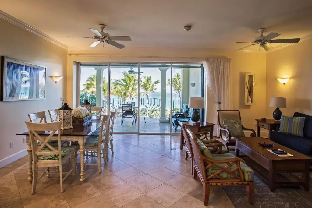 Villa Renaissance Unit 501 Grace Bay Beach