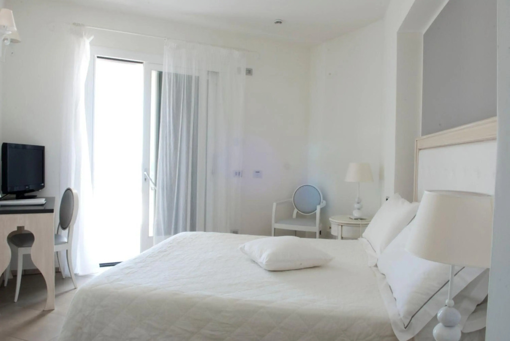Hotel Mea - Aeolian Charme