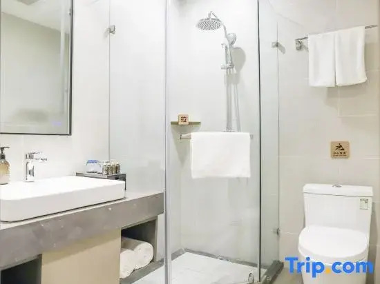 Homeinn Selected Hotel (Harbin Jiangbei University Town Subway Station Xueyuan Road)