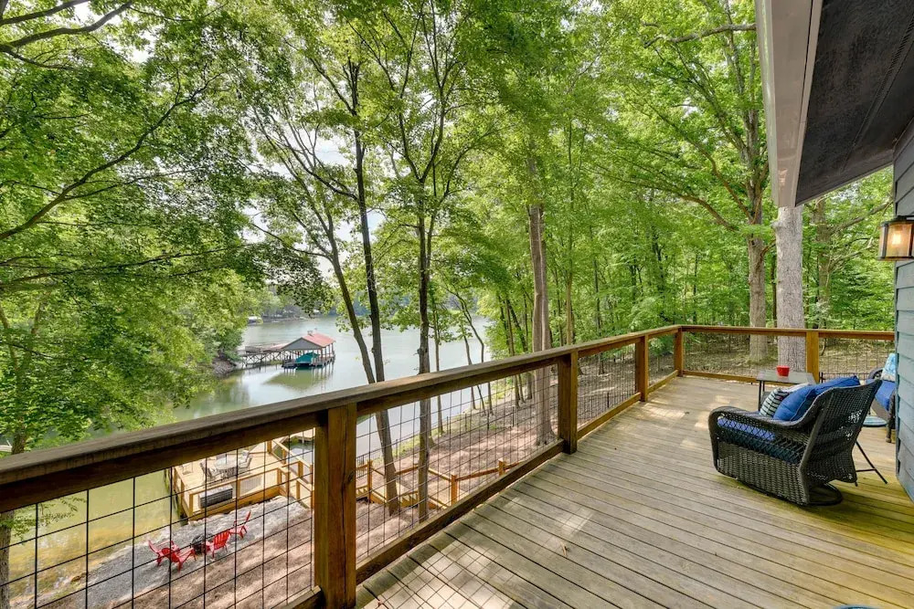 Waterfront Troutman Vacation Rental on Lake Norman