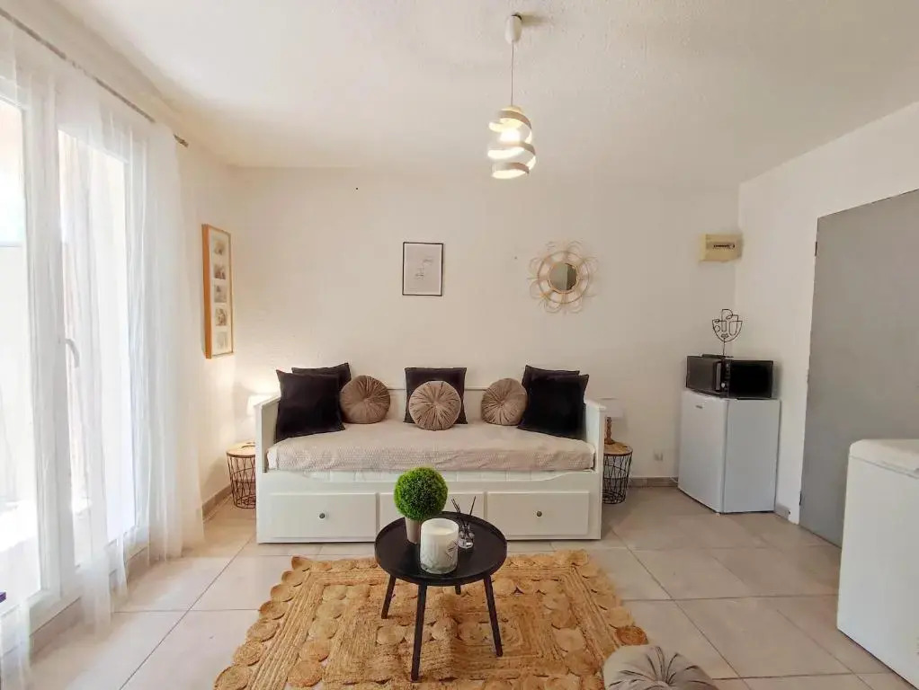 Appartement calme avec jardin privatif - 3 -