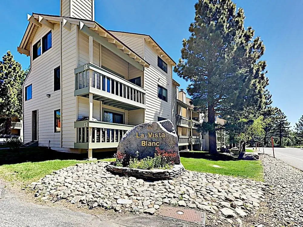 Meadow #16 - 3 Br Condo
