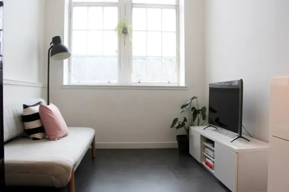 Modern 1 Bedroom Apartment Near Old Town