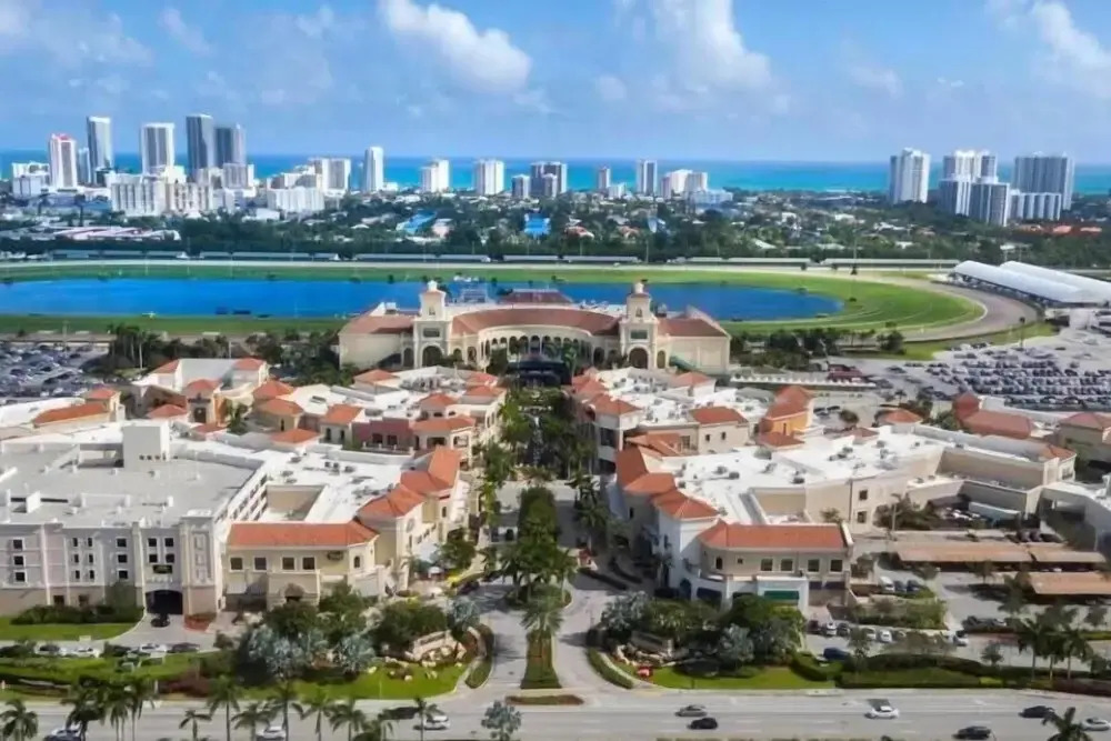 Hallandale Beach Vacation Home Pool Beach