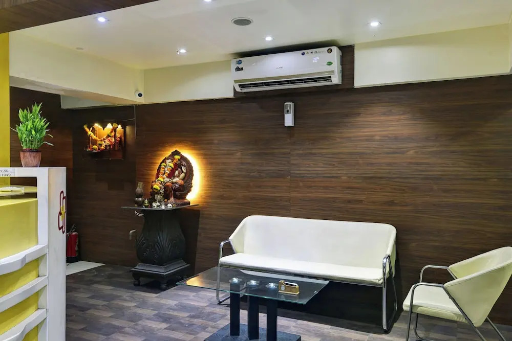Hotel Devanshi & Banquets by Classy Stay