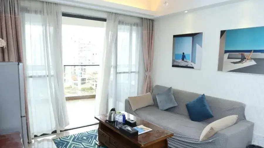 Sweetome Family Apartment Beihai Underwater World