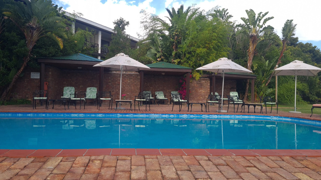Far Hills Country Hotel