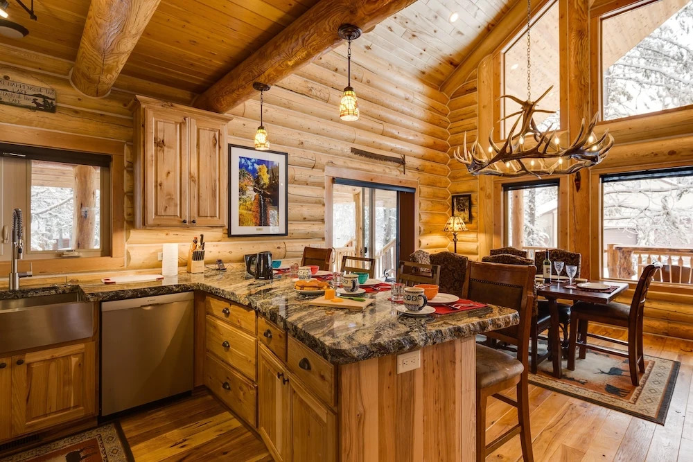 Lumberjack Lodge