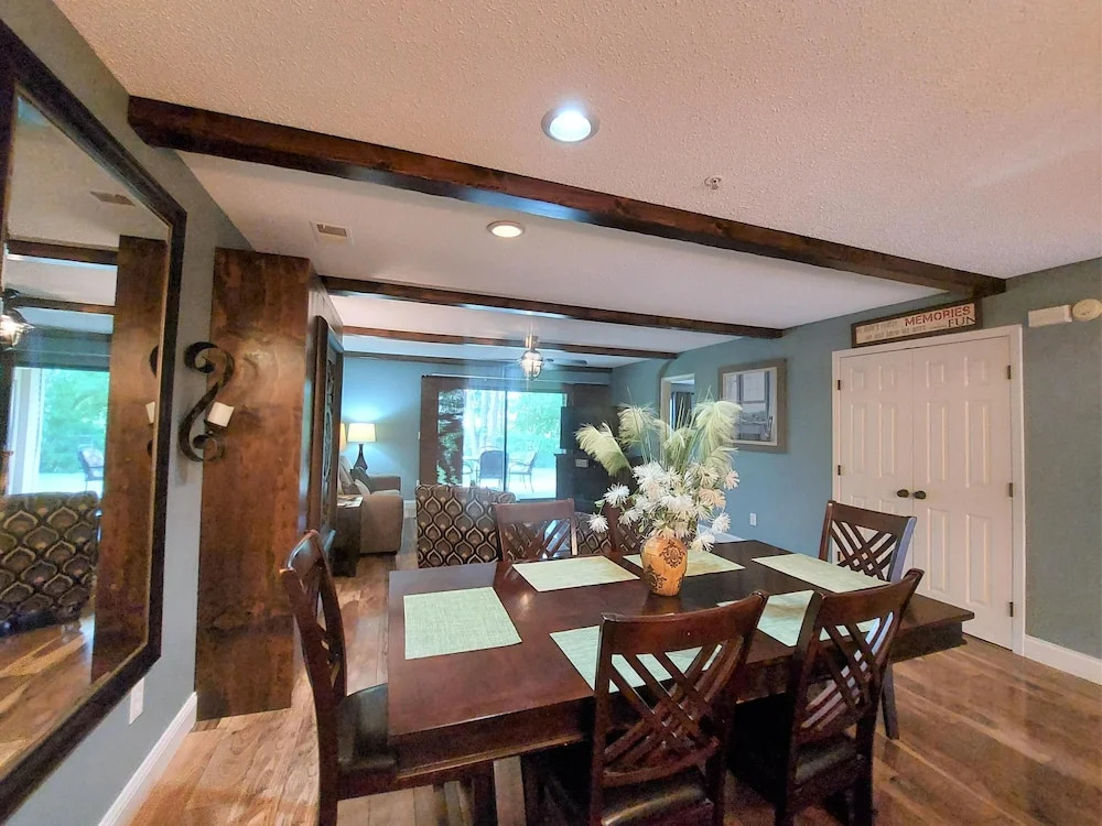 Solace Space at Foothills - Close To All Of Branson - Luxury Comfort