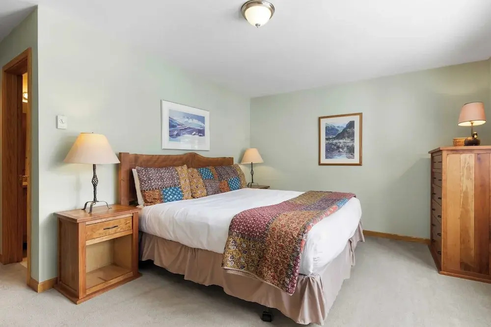 Riverside Condos B204 by Avantstay Condo Close To Downtown, Town Park & Ski Lift #8