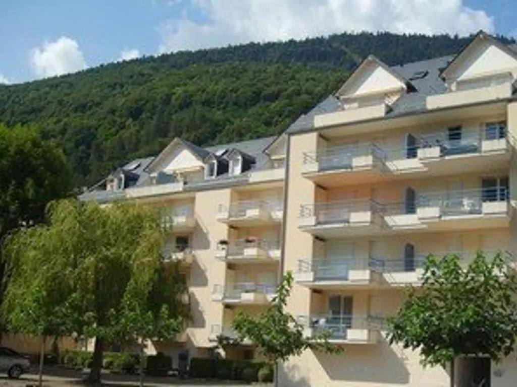 Appartement Bagnères-de-Luchon, 2 pièces, 4 personnes - FR-1-313-170