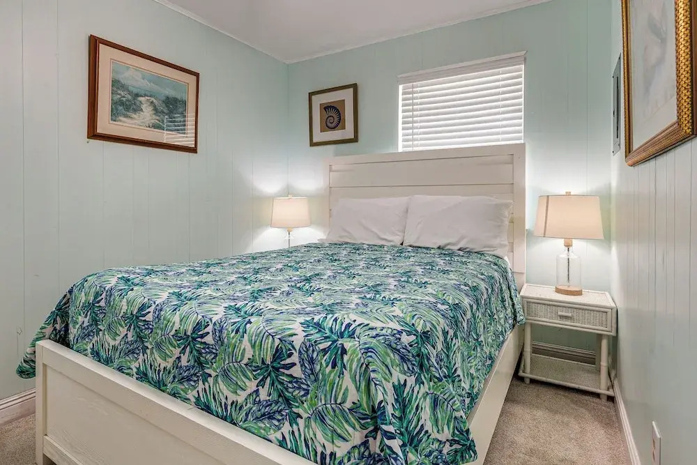Waterfront Dauphin Island Home w/ Deck & Boat Dock