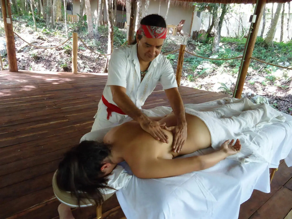 Akumal Natura Glamping