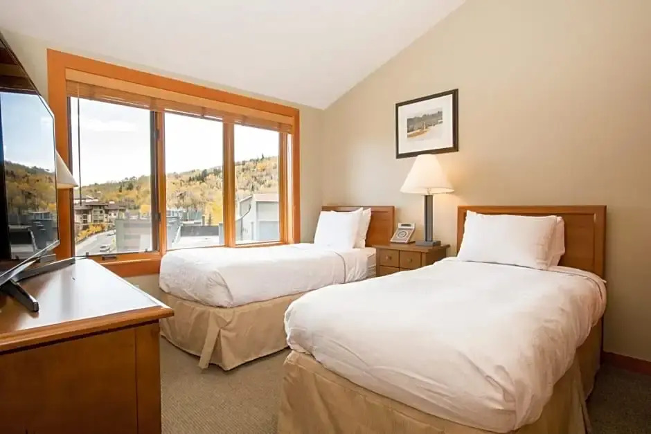 Capitol Peak Lodge, a Destination by Hyatt Residence