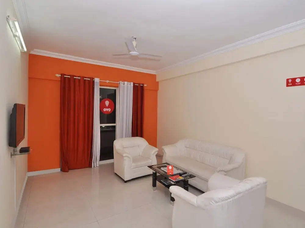 OYO 3684 Apartment Pentagon Group