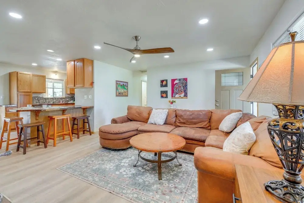 Dog Friendly! Peaceful Wooded Retreat in Prescott