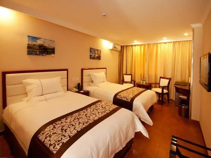Greentree Inn Sanya Bar Street Linchunhe Road Business Hotel