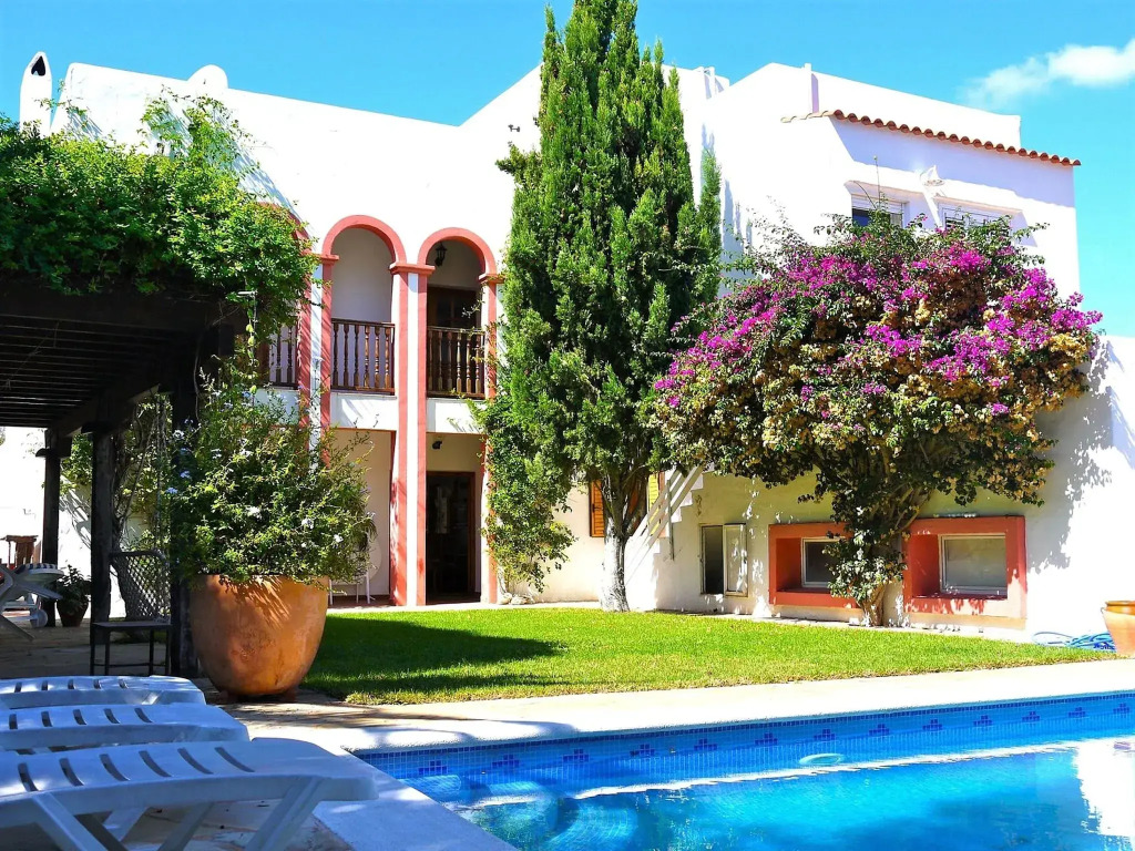 Villa in Ibiza with Private Pool
