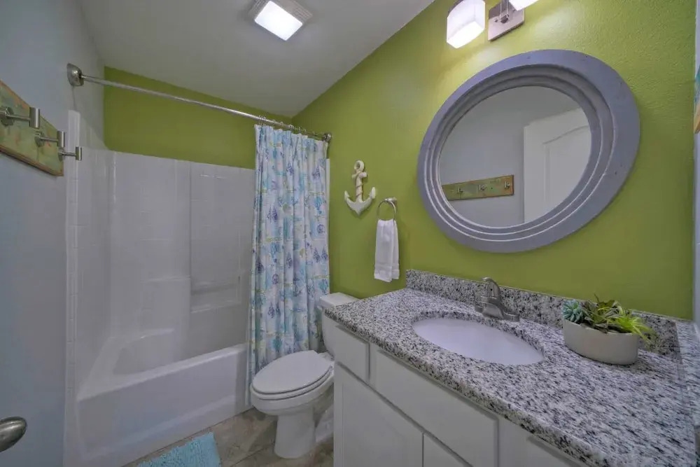 Laid Back Lime by AvantStay | Near Beach w/ Pool, Complimentary Pool Warmer