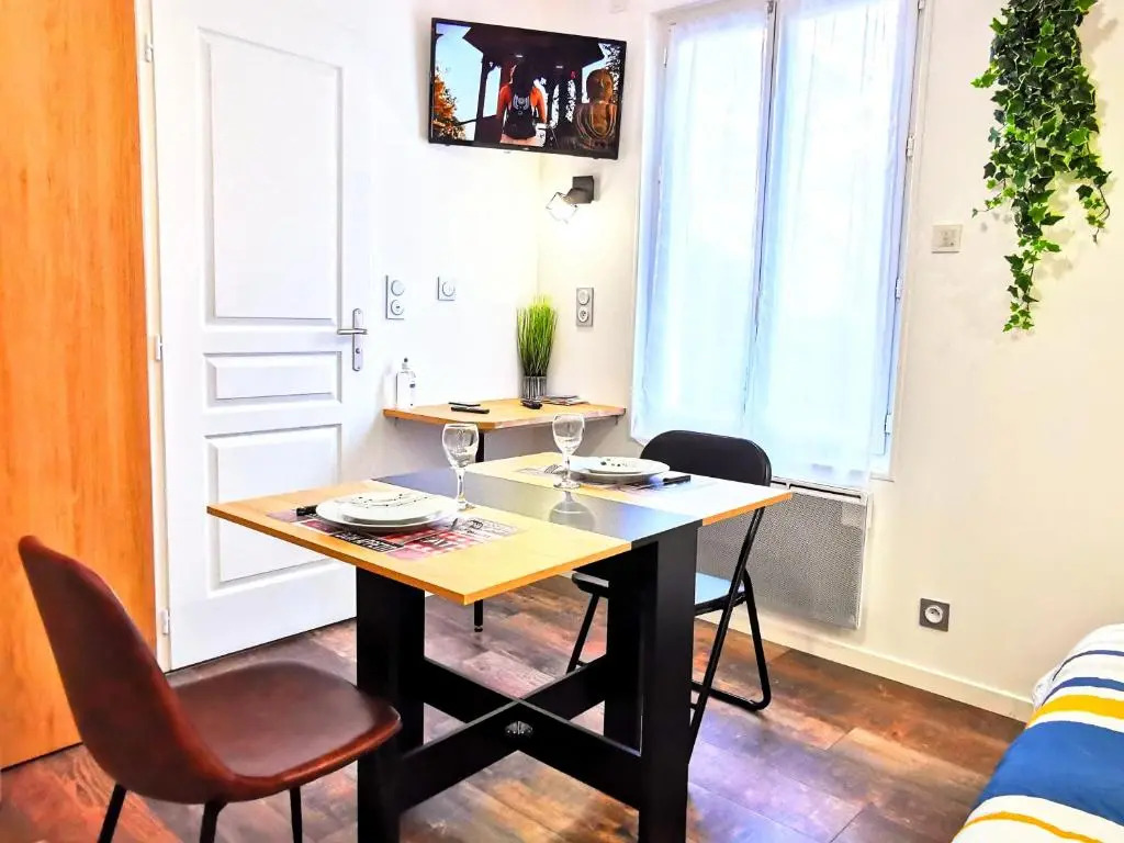 Skyline Residence "Smart-Concept" (Adults Only)