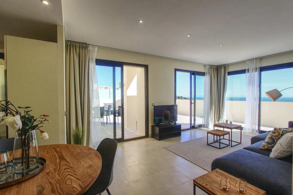 1090 - Los Monteros Samara Hill Penthouse