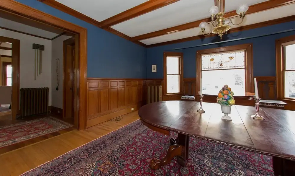 The 1906 House