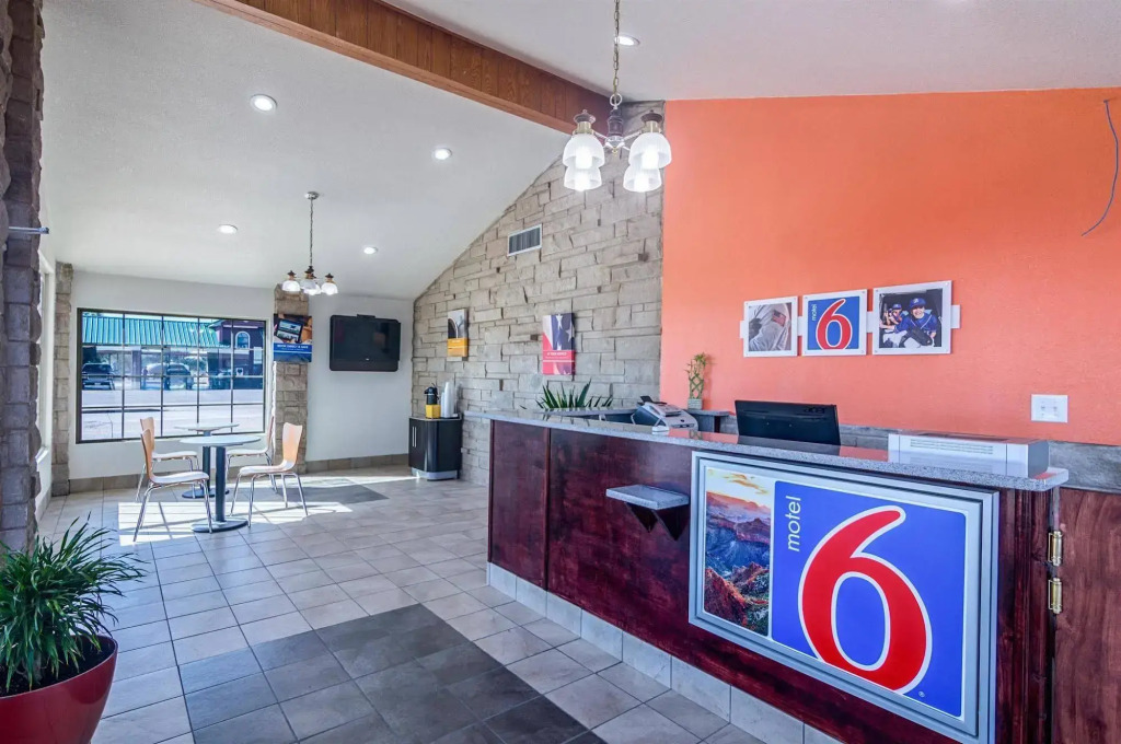 Motel 6-Childress, TX