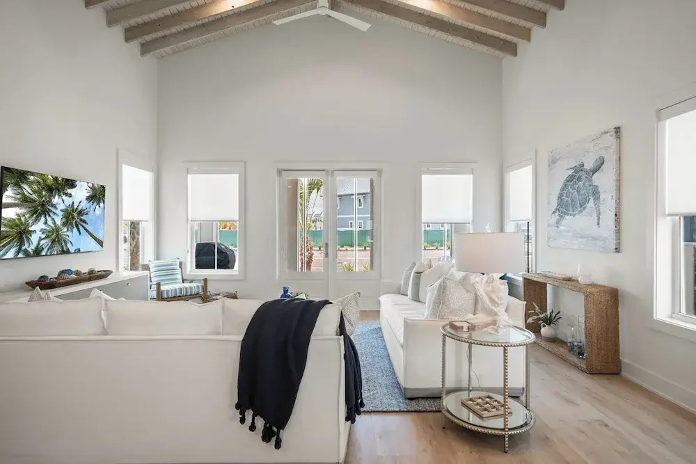 Serenity Shore 305 SOU