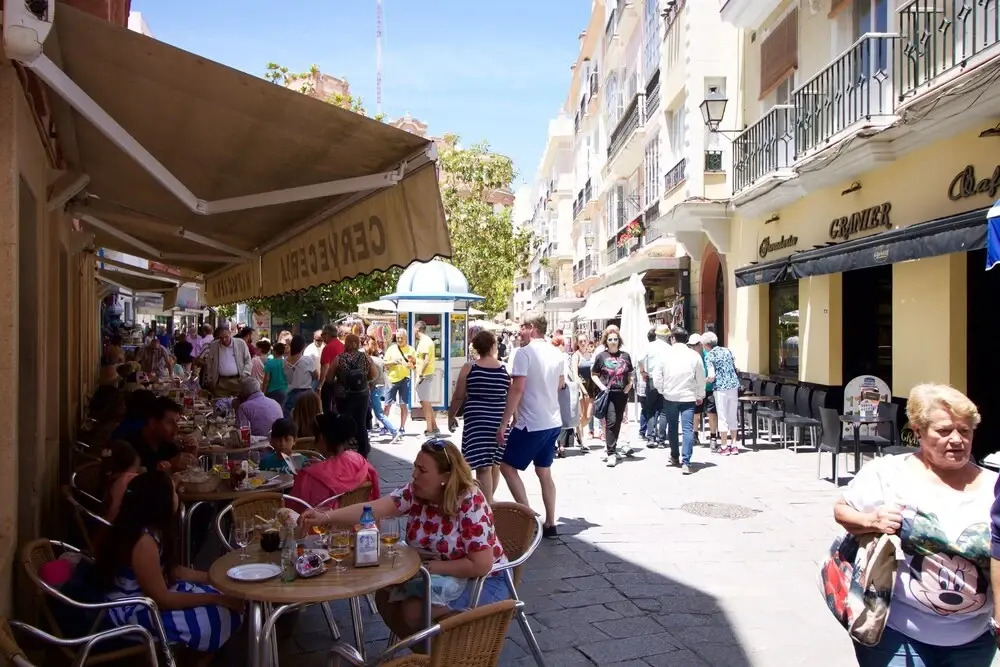 Cadiz centro histórico 8P wifi by Lightbooking